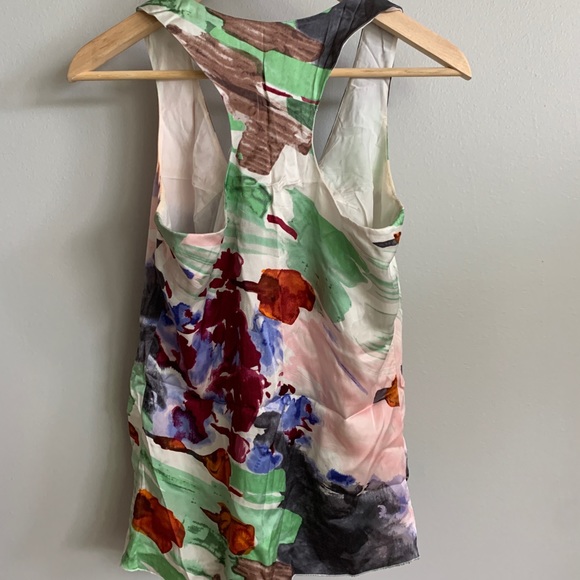 Tank - Picture 2 of 3